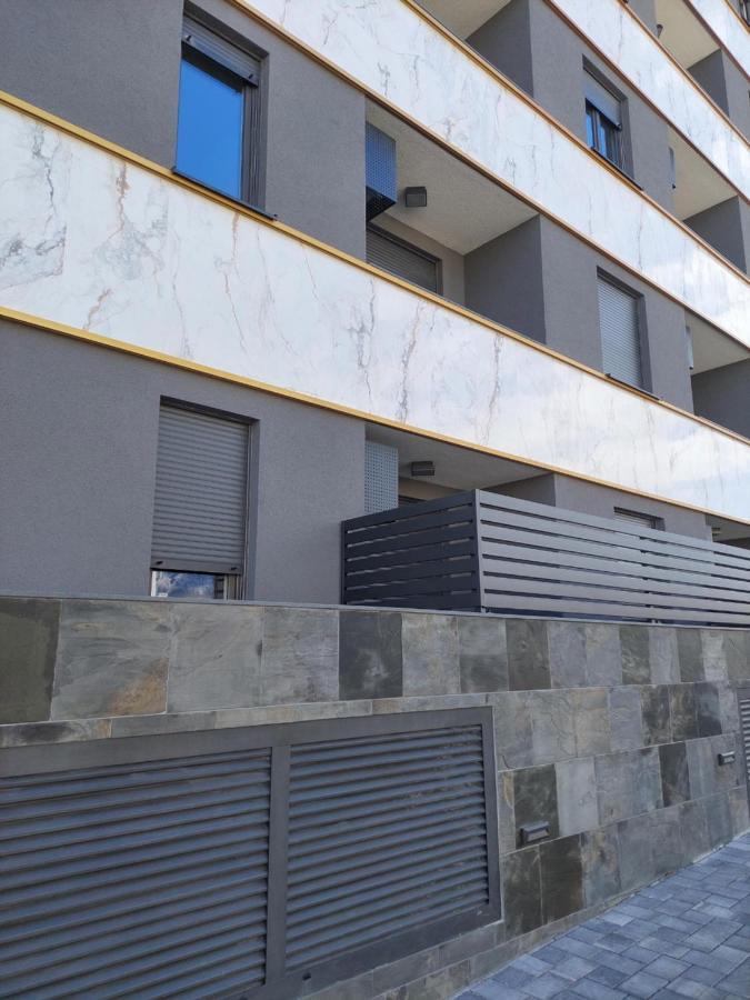 Apartment Paola With Free Private Parking Place Split Kültér fotó