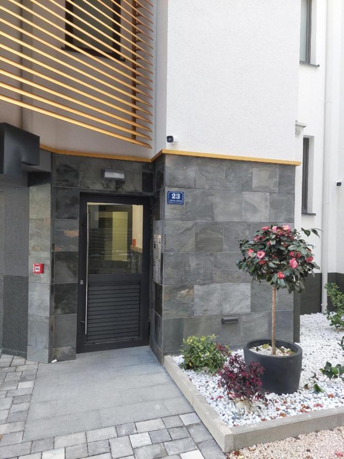 Apartment Paola With Free Private Parking Place Split Kültér fotó