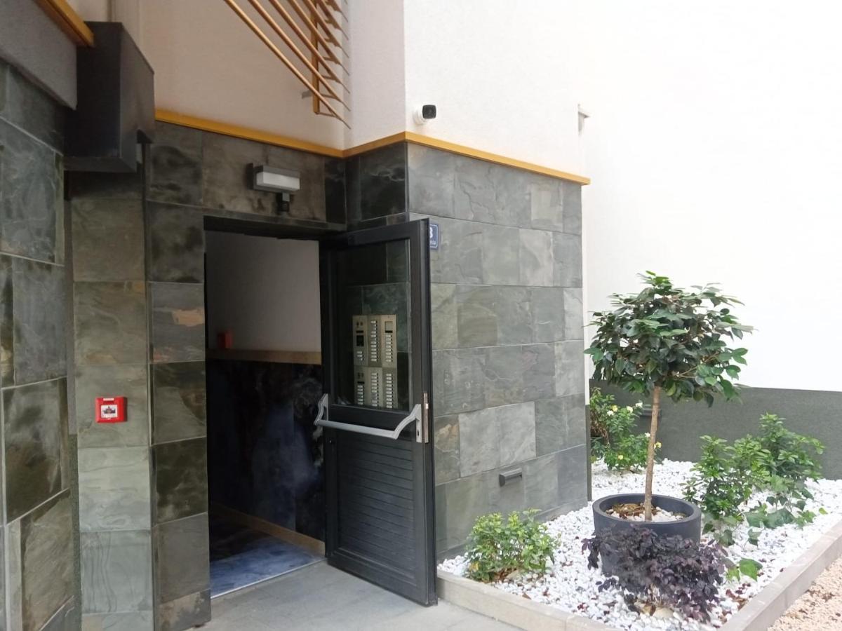 Apartment Paola With Free Private Parking Place Split Kültér fotó